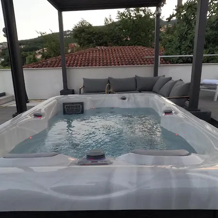 Allegra أوباتيا