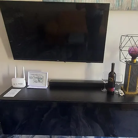 Allegra فيلة أوباتيا